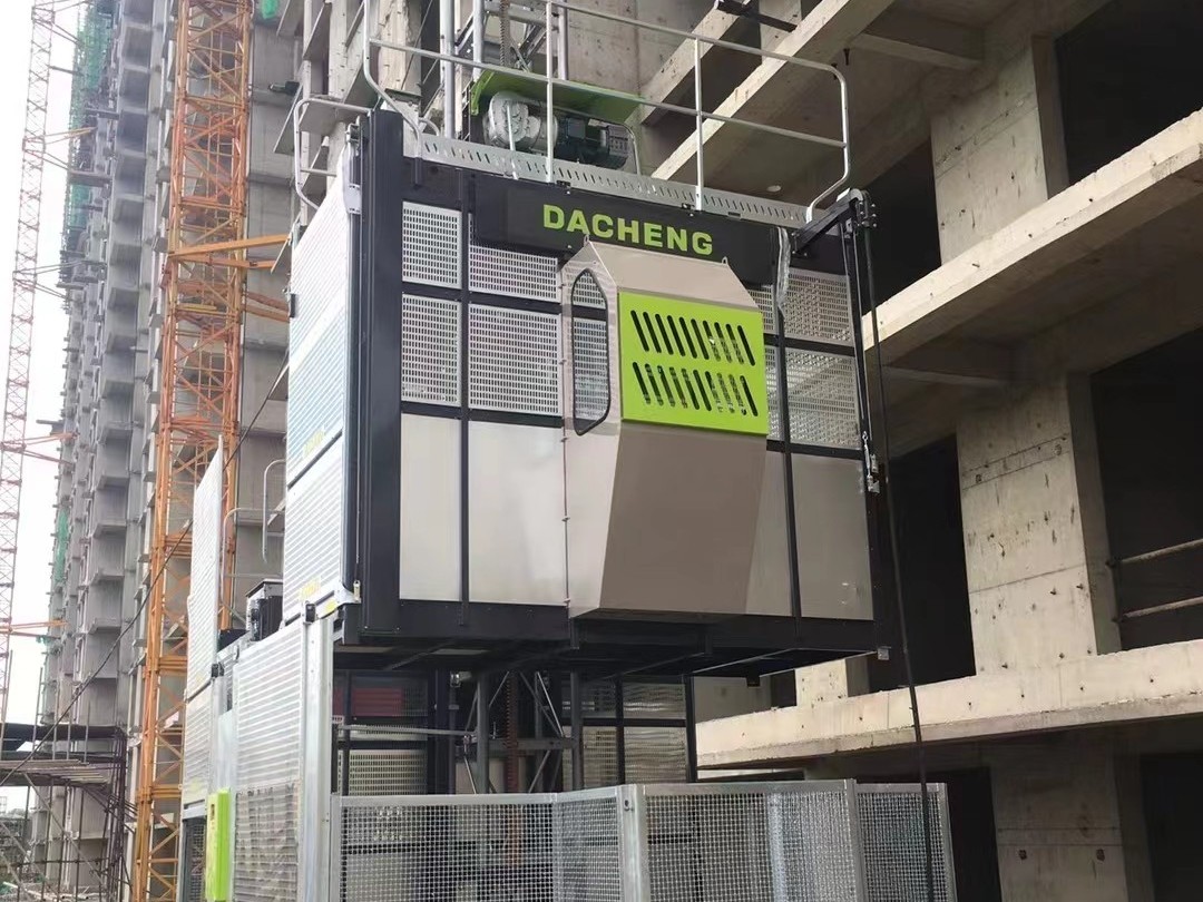 建筑工地上施工升降機整機需要注意那些？